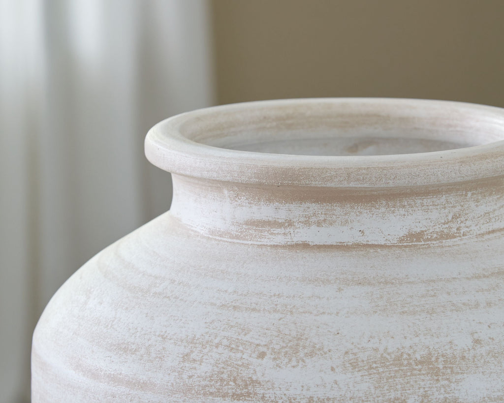Meadie - 12" Vase - Stylish Home Furniture