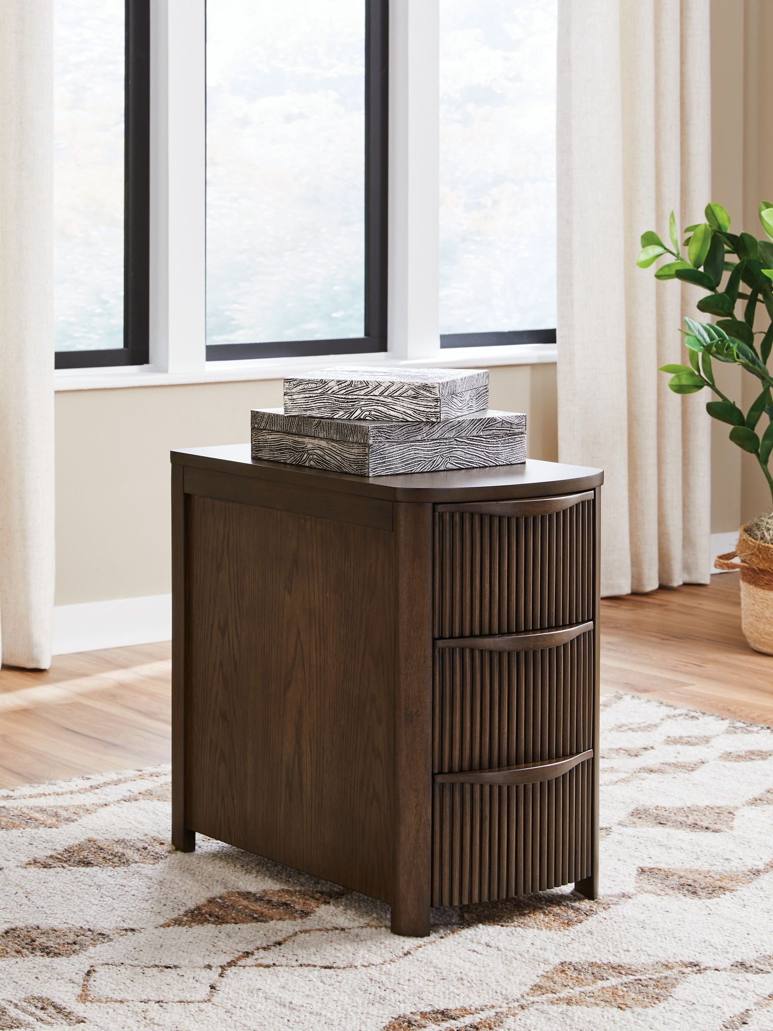 Camdill - Chair Side End Table - Stylish Home Furniture