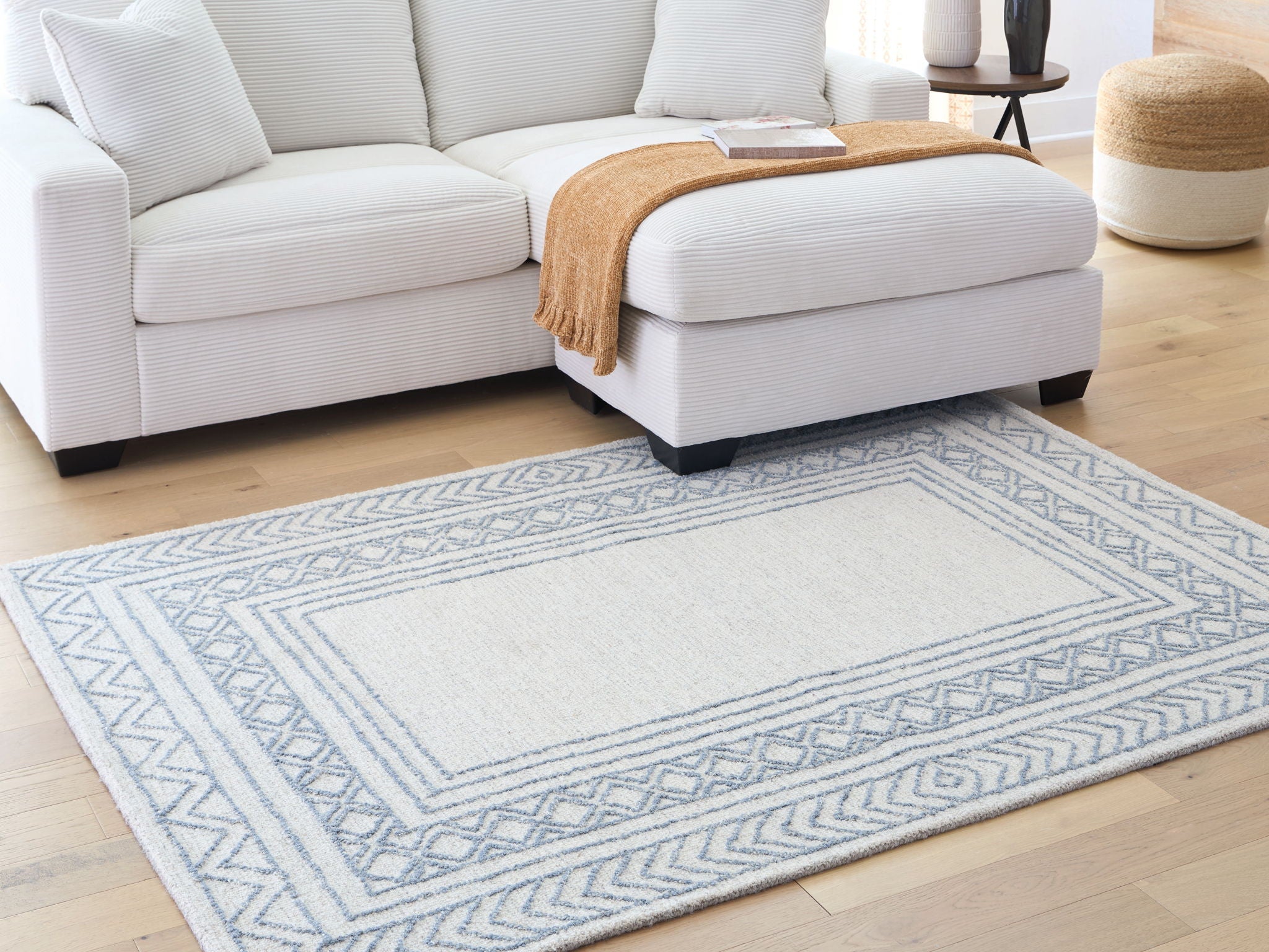 Azelhurst - Rug - Stylish Home Furniture