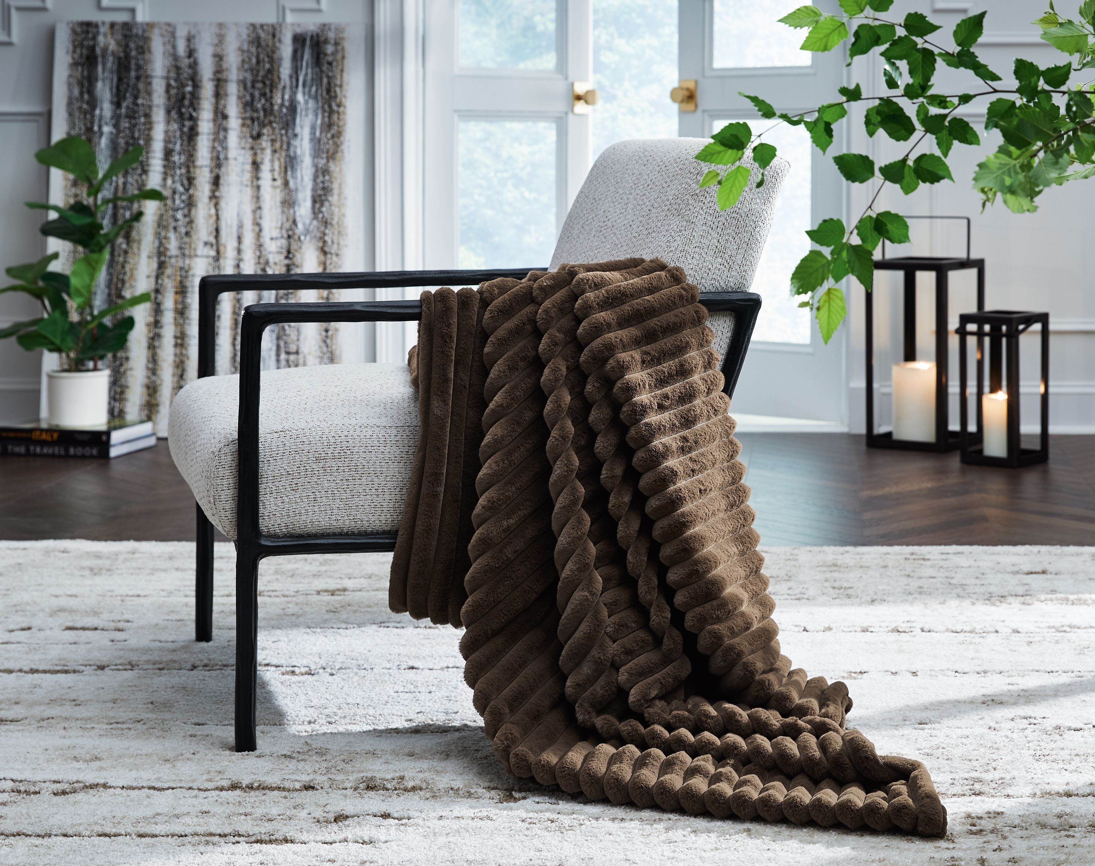 Alsonwell - Throw - Stylish Home Furniture
