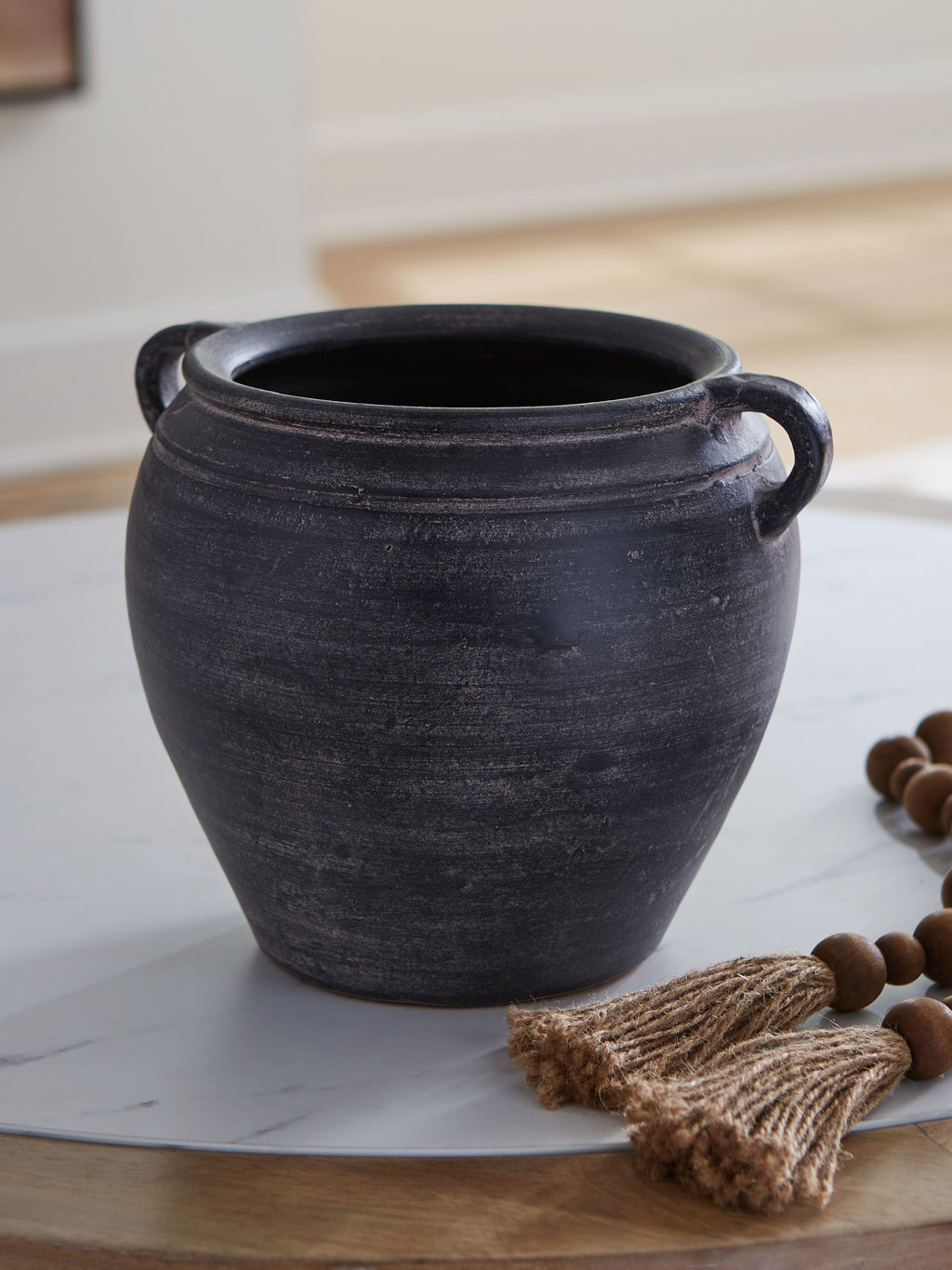 Meadie - 9" Vase - Stylish Home Furniture