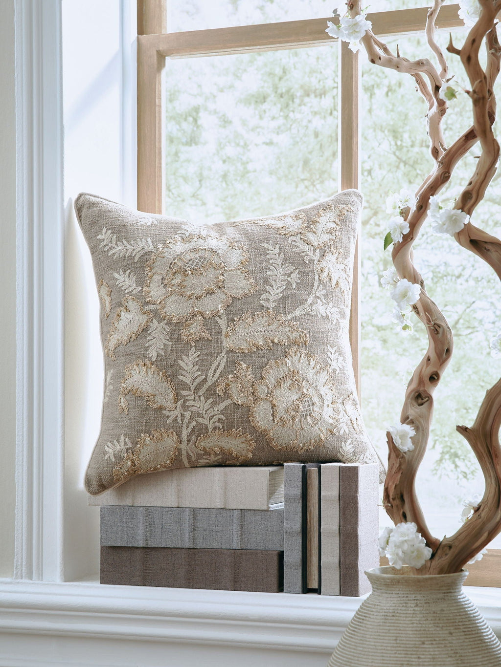 Viveka - Pillow - Stylish Home Furniture