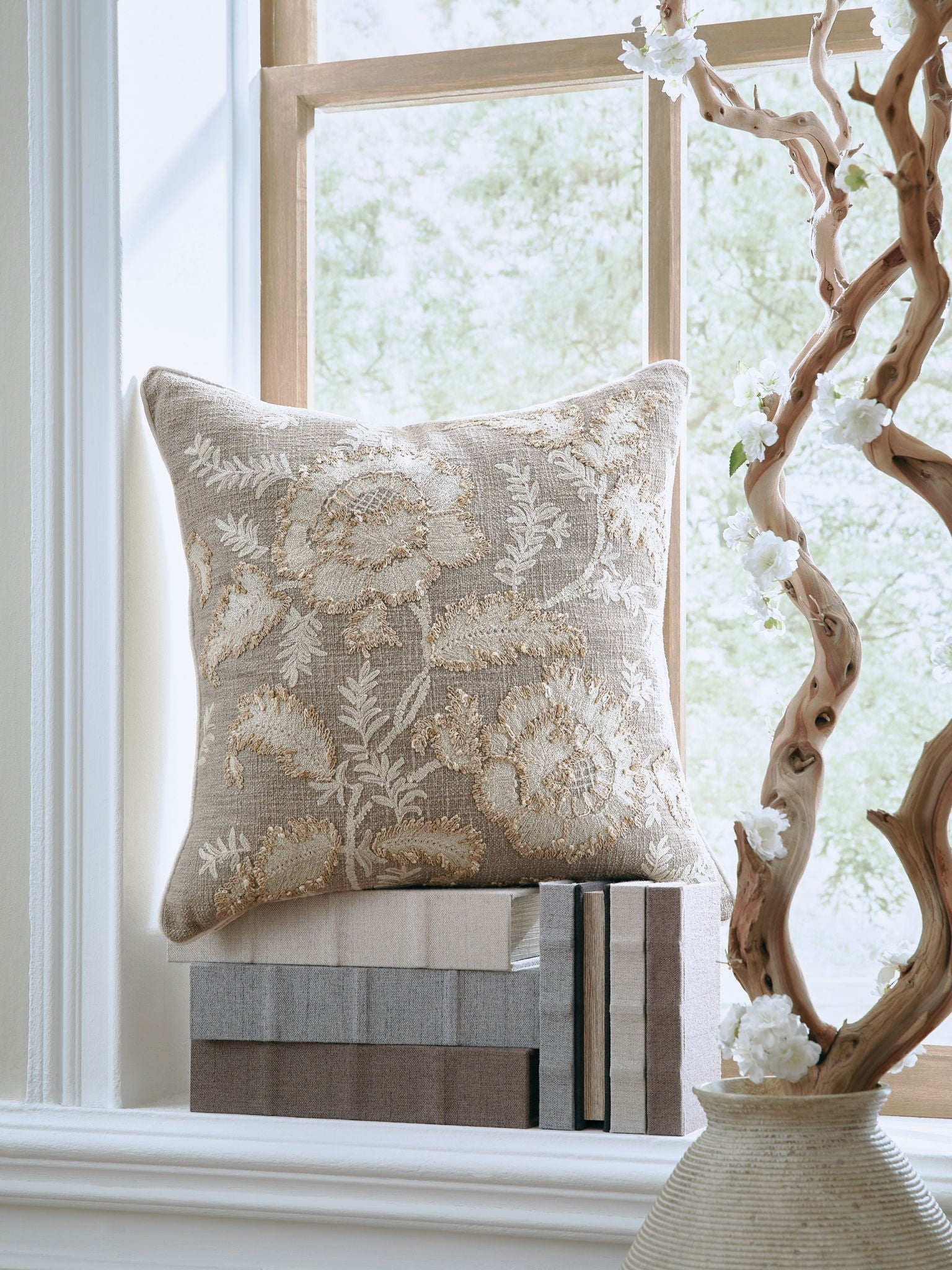Viveka - Pillow - Stylish Home Furniture