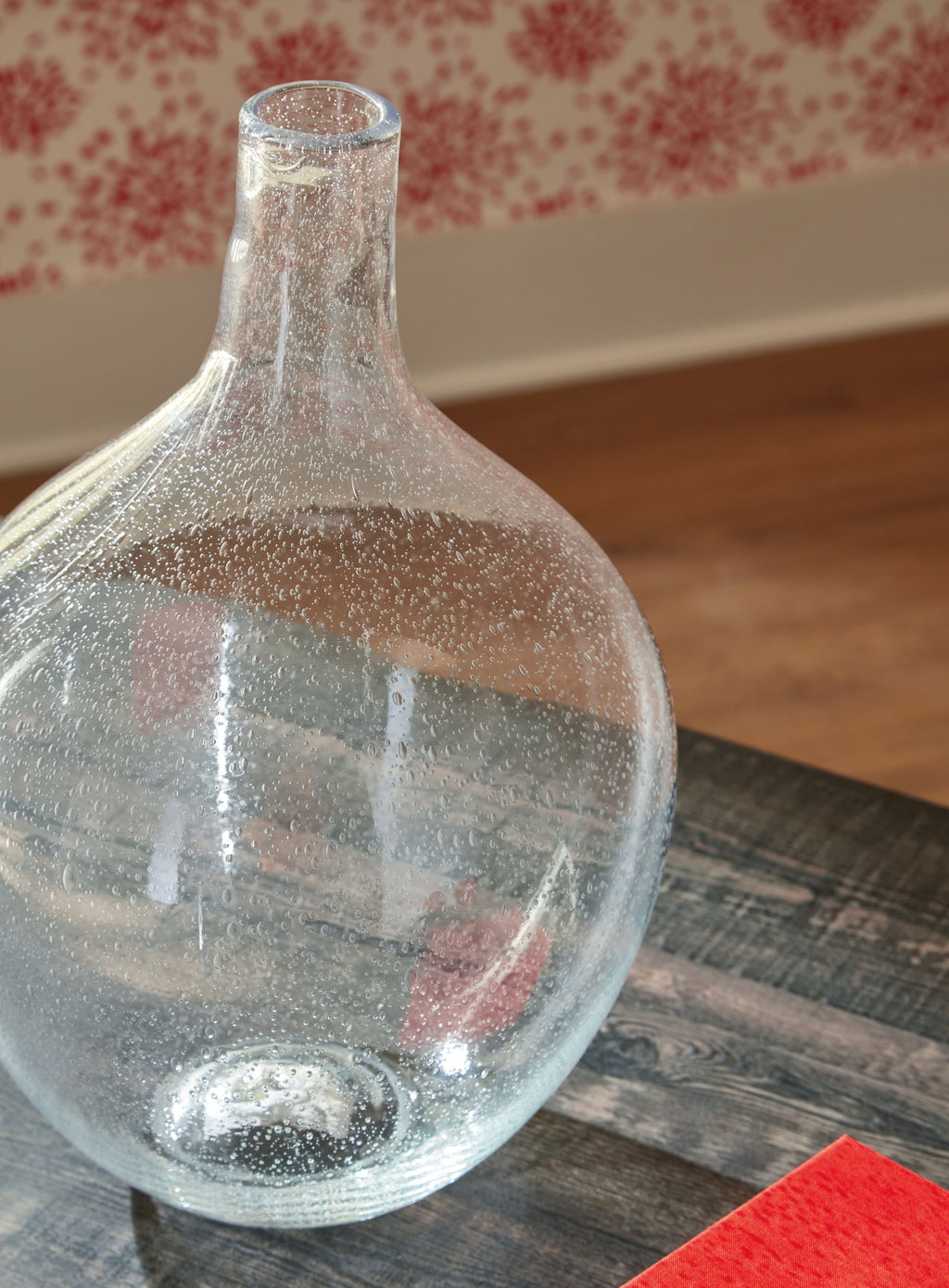 Kurthorne - Vase - Stylish Home Furniture