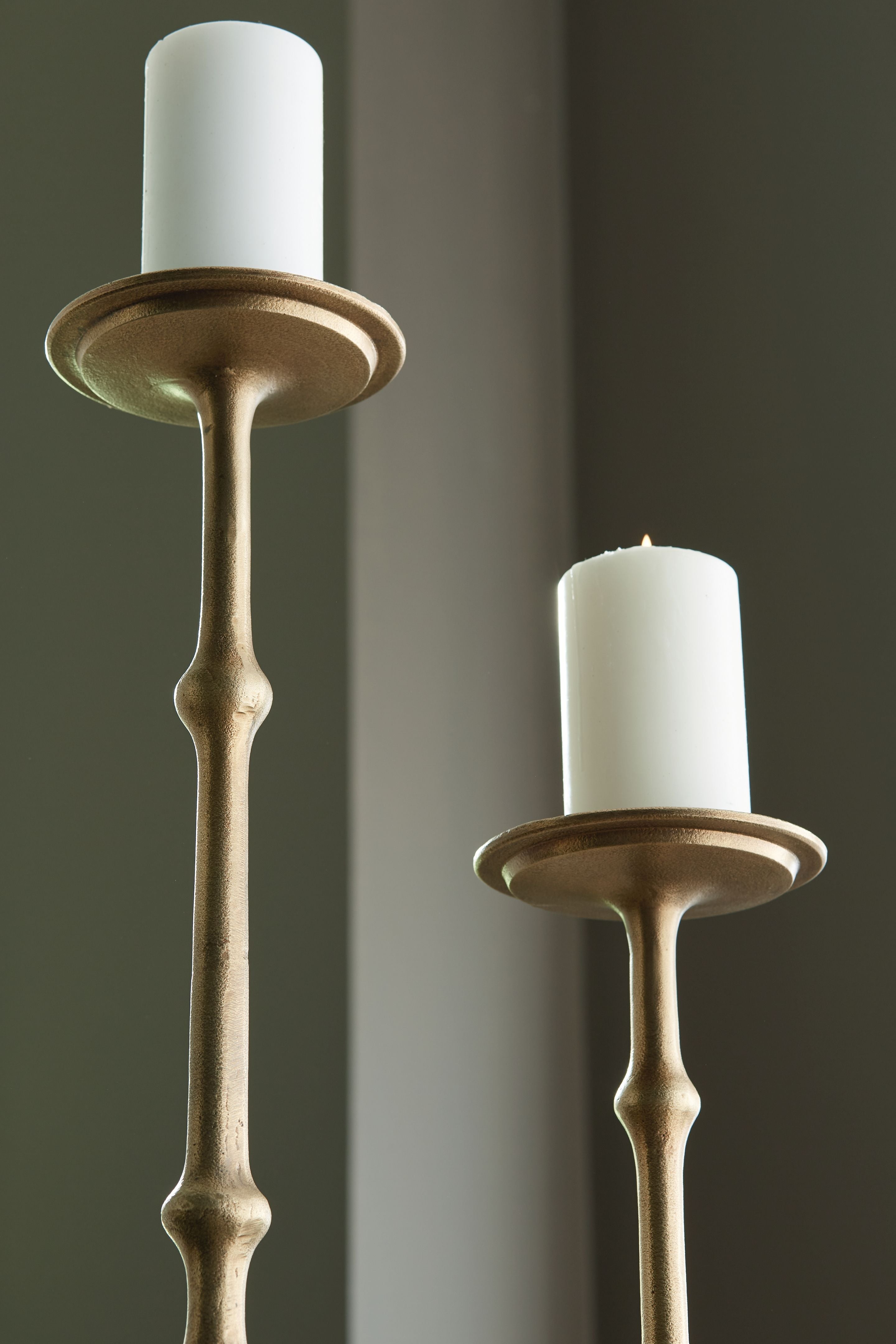 Larwick - Candle Holder Set (Set of 2) - Antique Brass Finish - Stylish Home Furniture