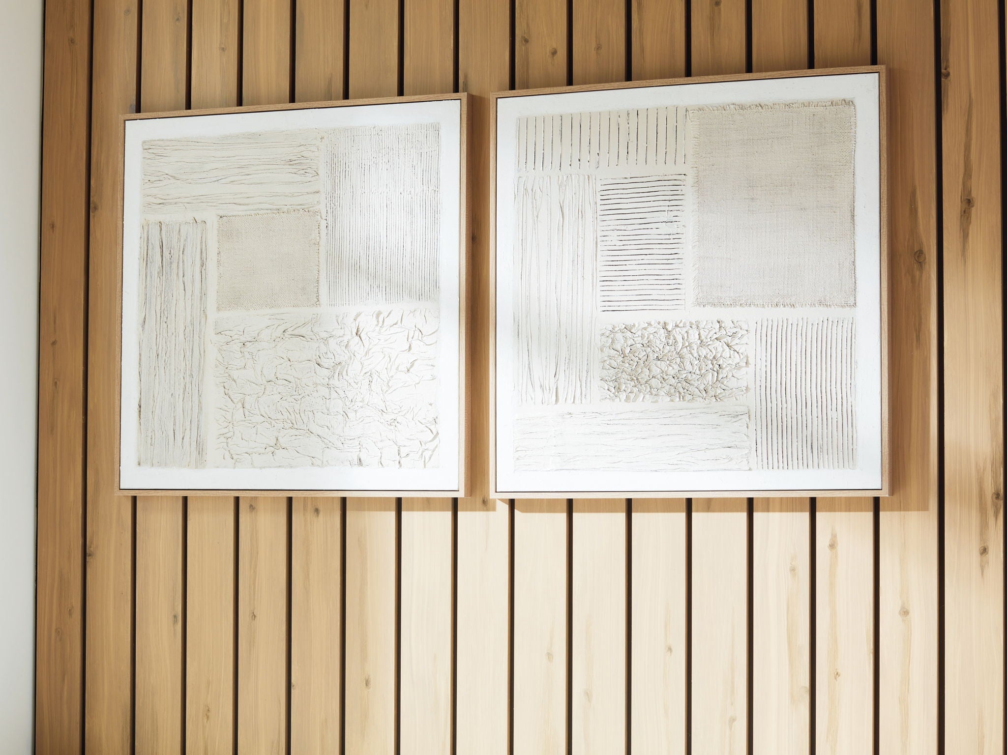 Andorfield - Wall Art Set (Set of 2) - Beige / Black / White - Stylish Home Furniture