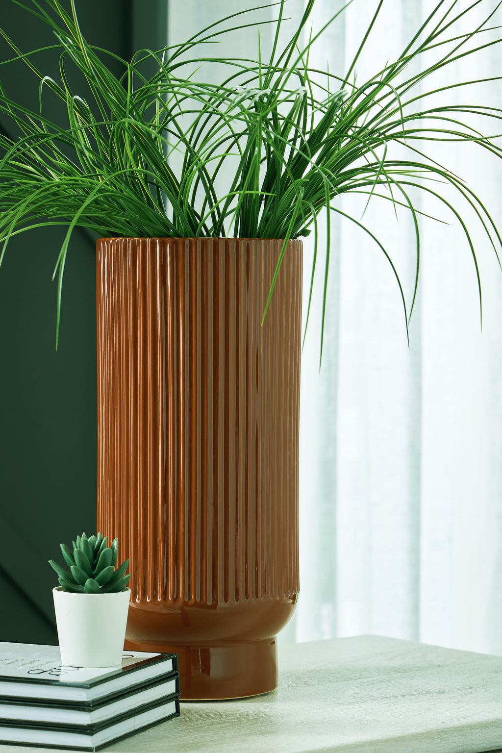 Avalyah - Vase - Stylish Home Furniture