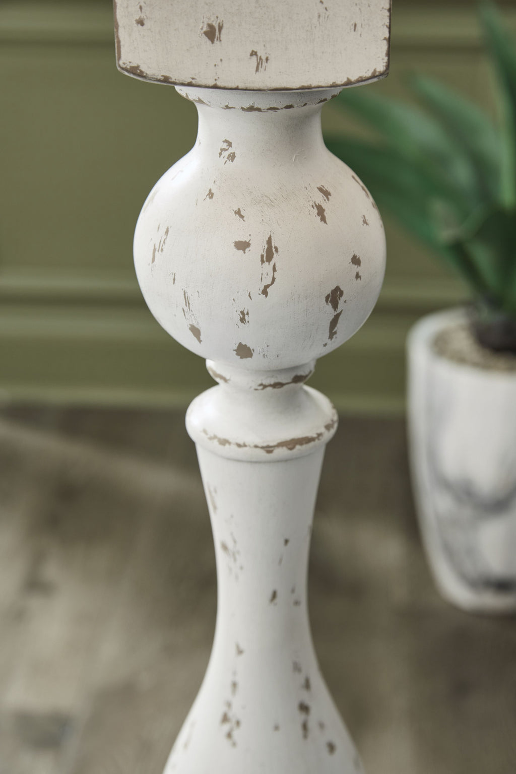 Madsbrook - Poly Lamp - Stylish Home Furniture