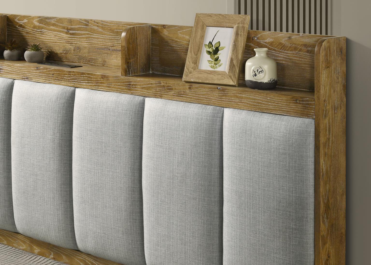 B275 - Bed