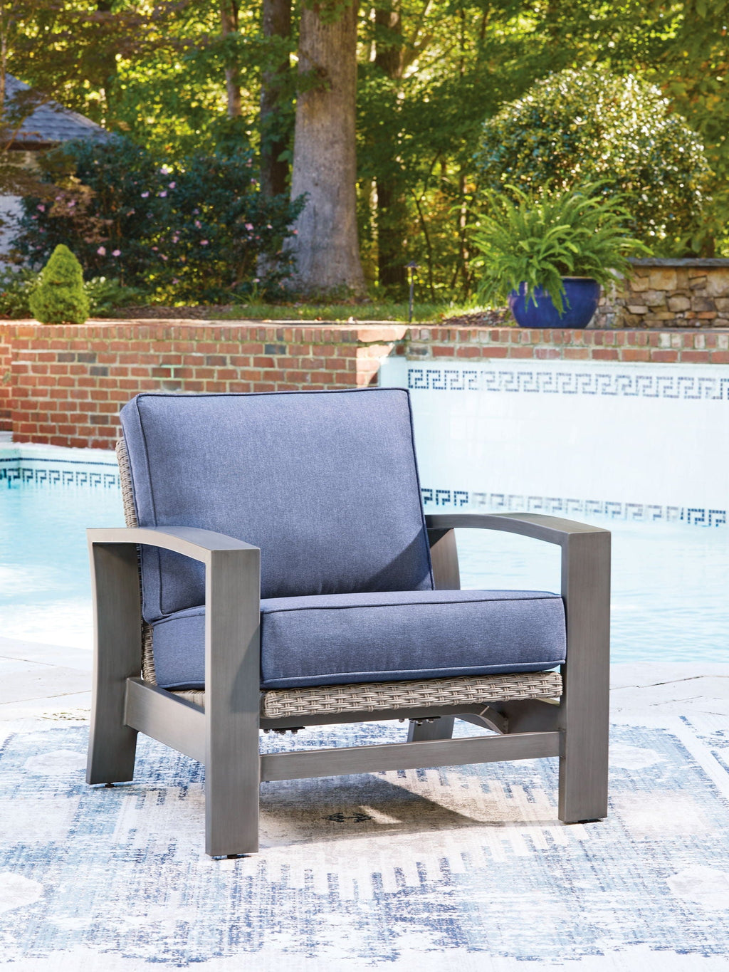 Half Moon Beach - Spring Lounge Chair - Blue / Gray - Stylish Home Furniture