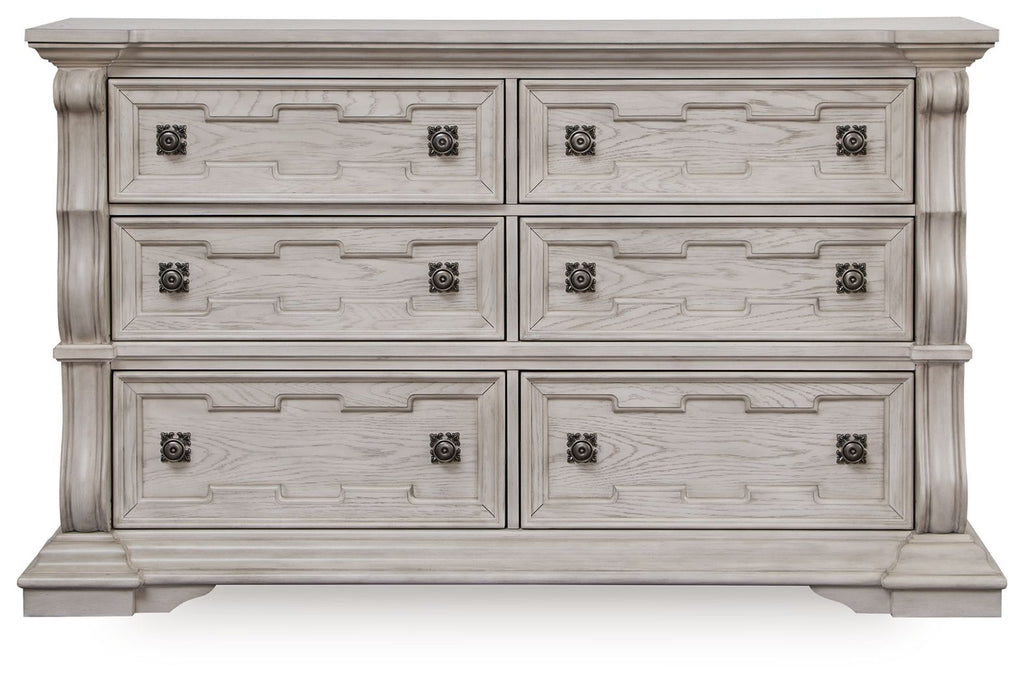 Bruchandi - Dresser