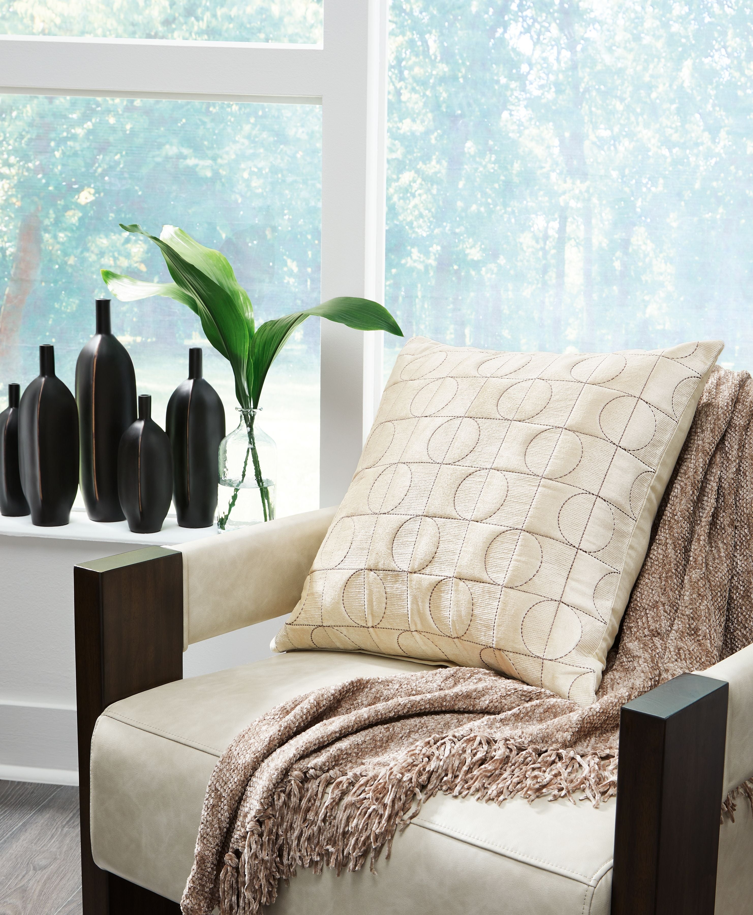 Kydner - Pillow - Stylish Home Furniture