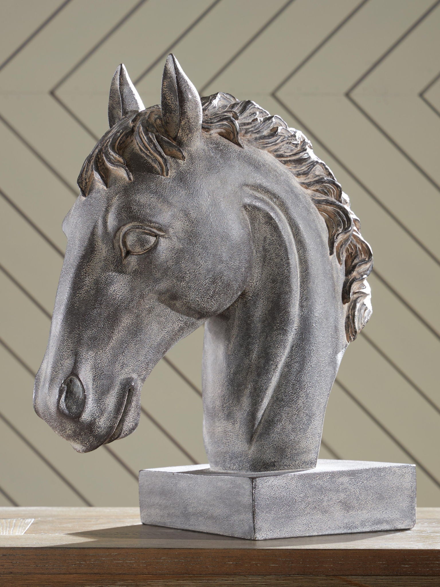 Carnlow - Sculpture - Antique Black - Stylish Home Furniture