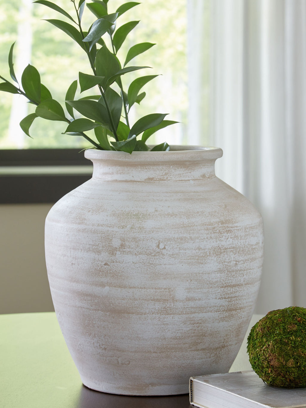 Meadie - 12" Vase - Stylish Home Furniture