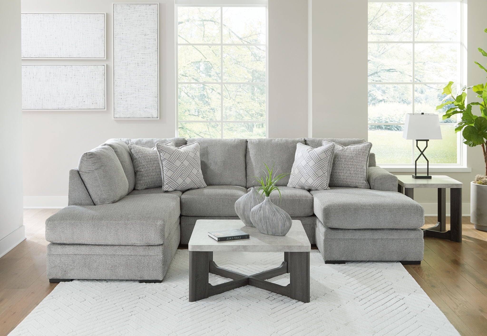 Casselbury - Sectional - Stylish Home Furniture