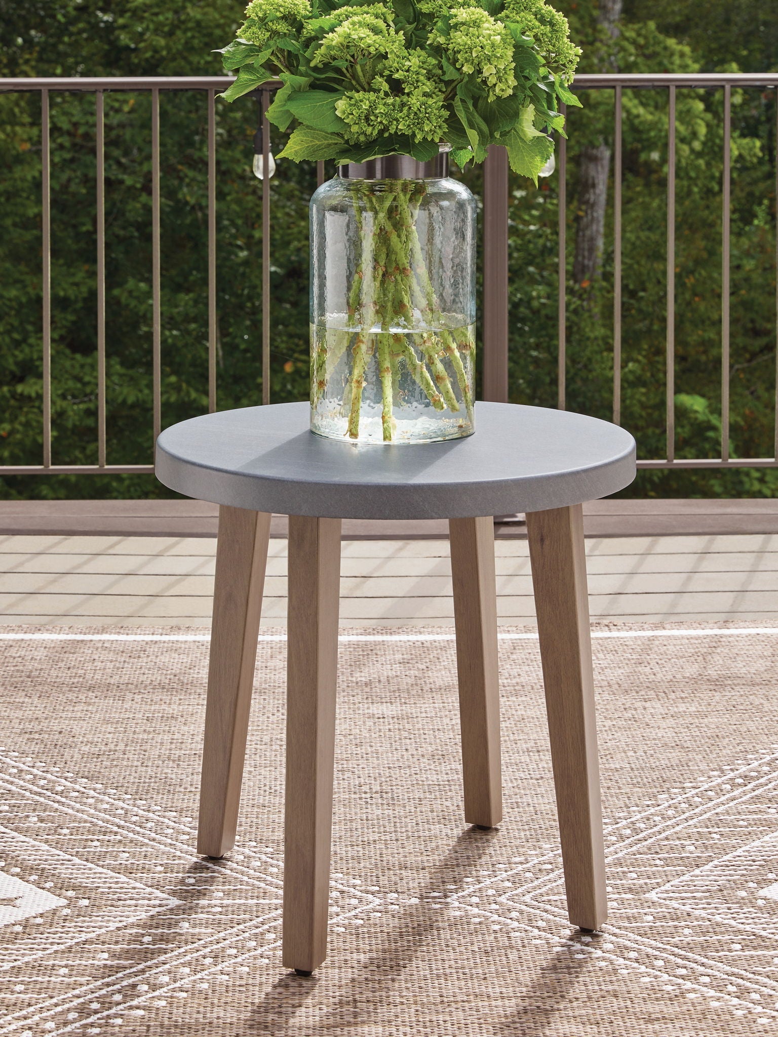 Harmony Headlands - Round End Table - Natural / Gray - Stylish Home Furniture