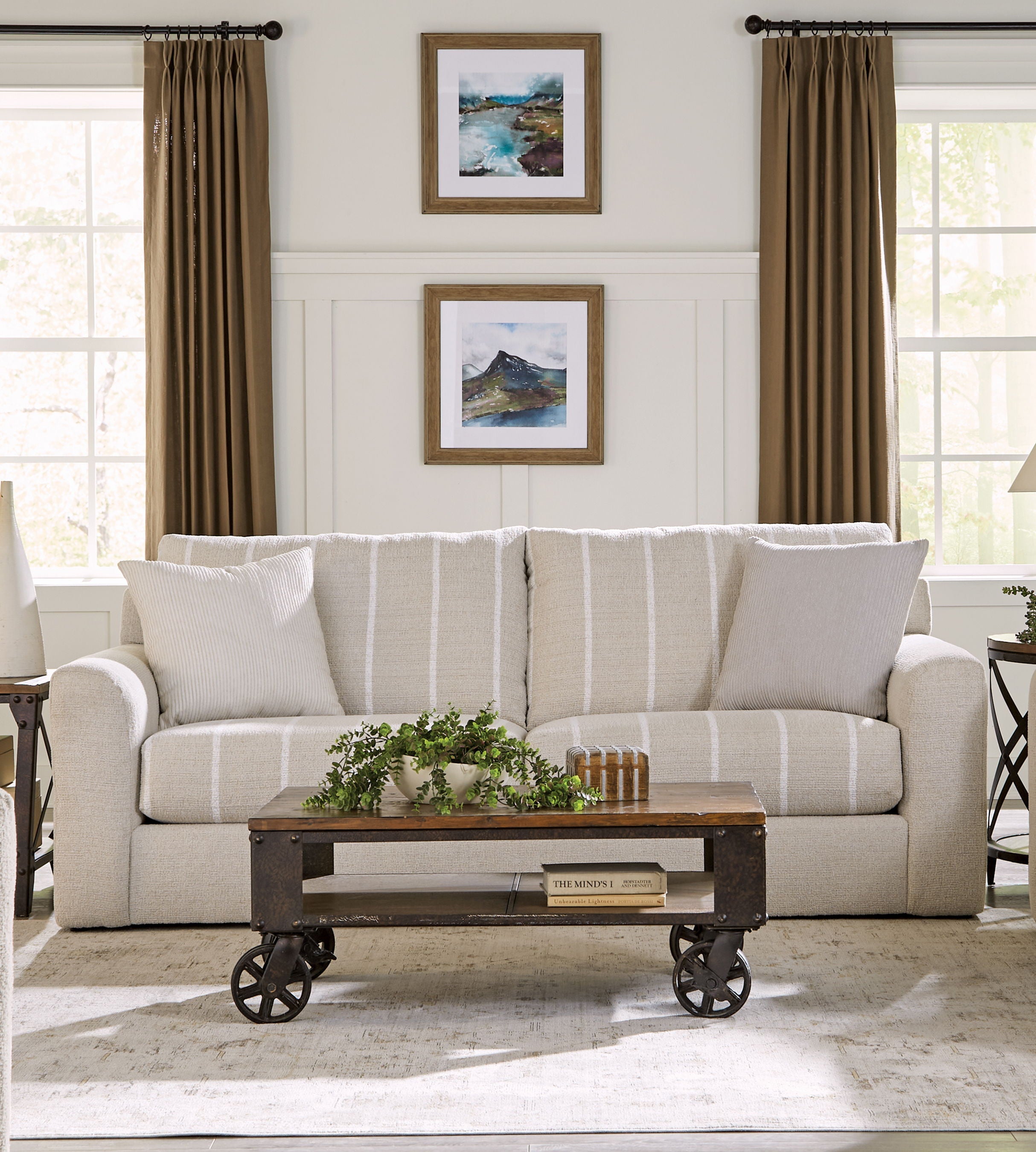Lindsey - Sofa - Stylish Home Furniture