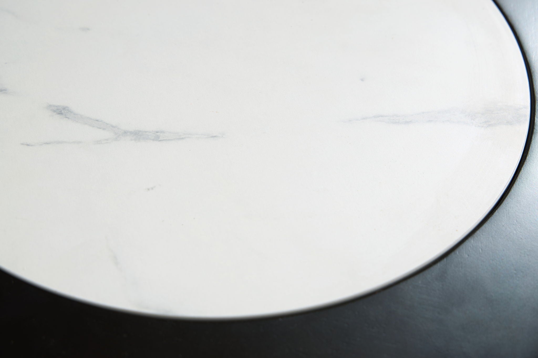 Grayman - Round Table - Stylish Home Furniture