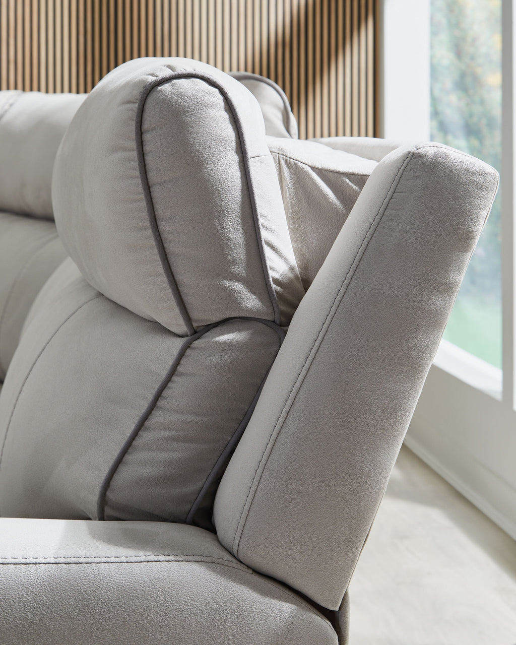 Social Pointe - Reclining Sectional - Stylish Home Furniture