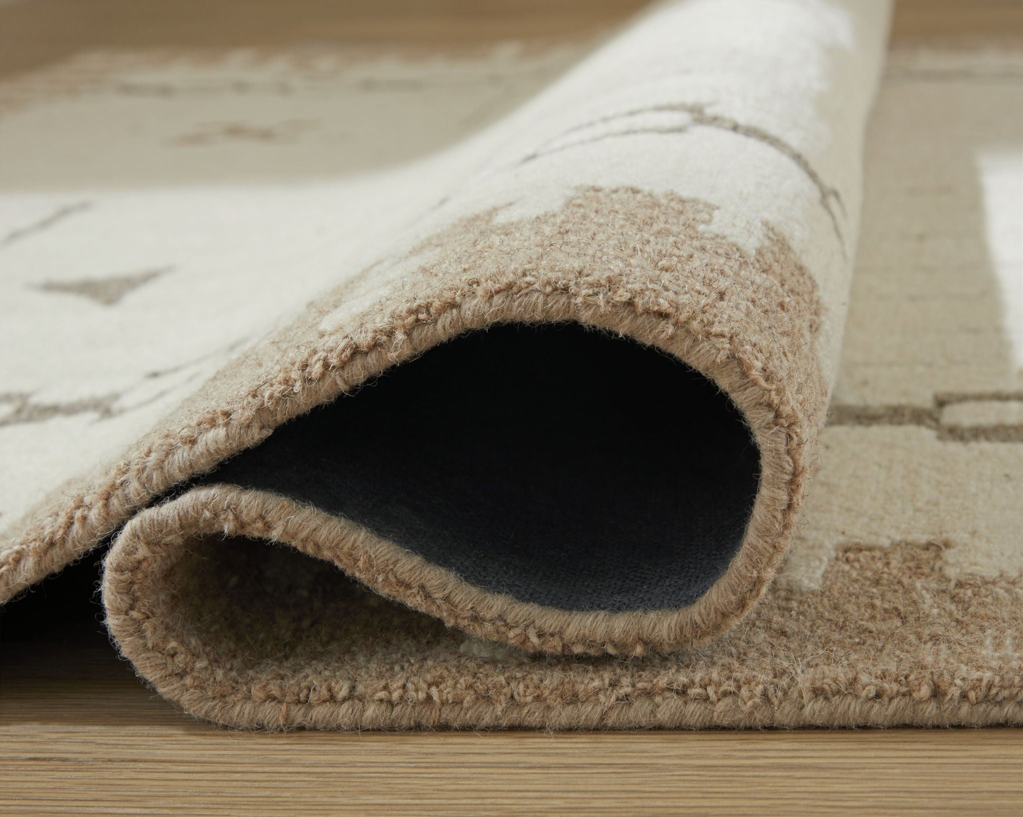 Dot - Rug - Stylish Home Furniture