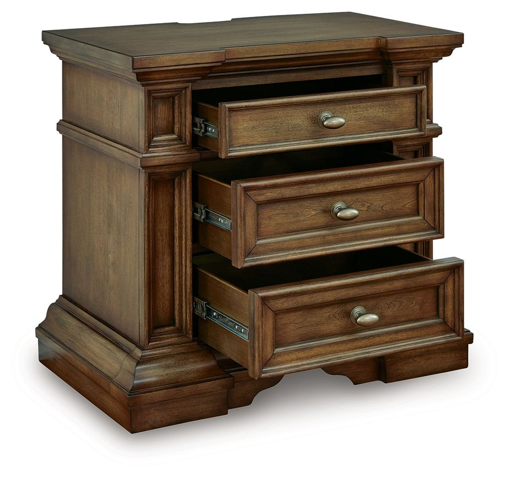 Frantanna - Three Drawer Night Stand - Brown - Stylish Home Furniture