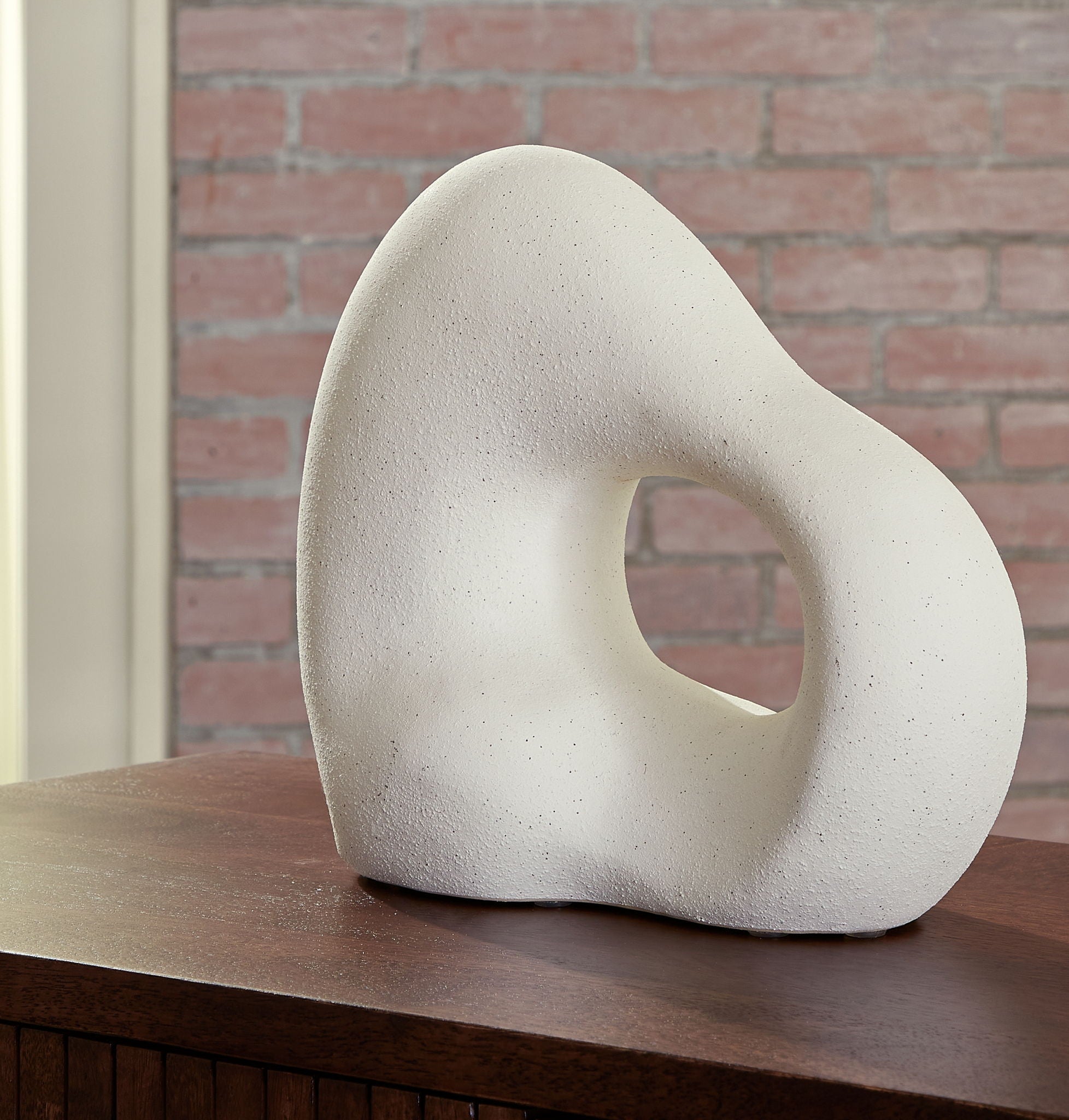 Arthrow - Sculpture - 11" - Off White - Stylish Home Furniture