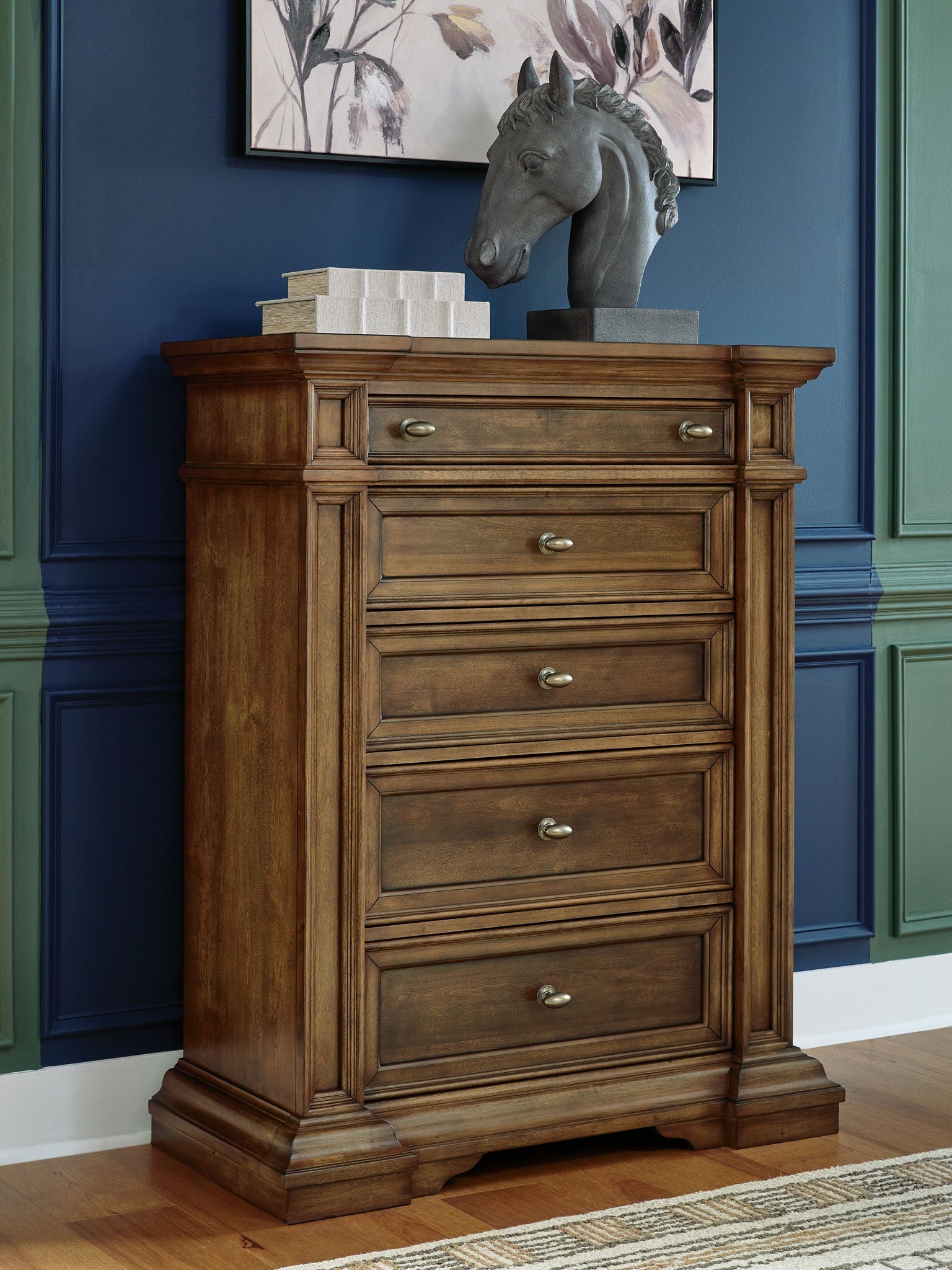 Frantanna - Five Drawer Chest - Brown - Stylish Home Furniture
