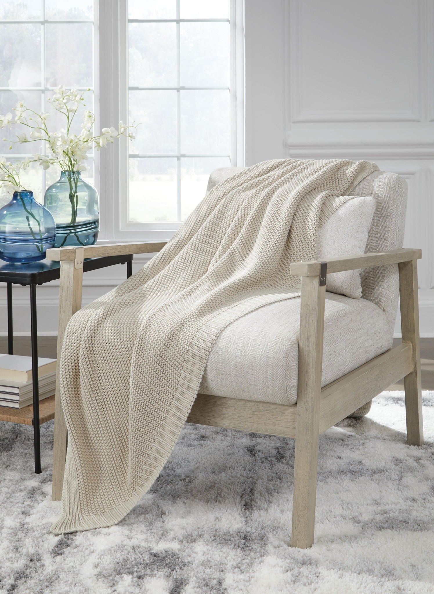 Gayelery - Throw - Stylish Home Furniture
