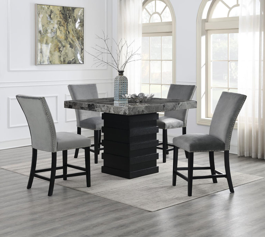 D136 - Dining Room Set With 4 Faux Leather Chairs