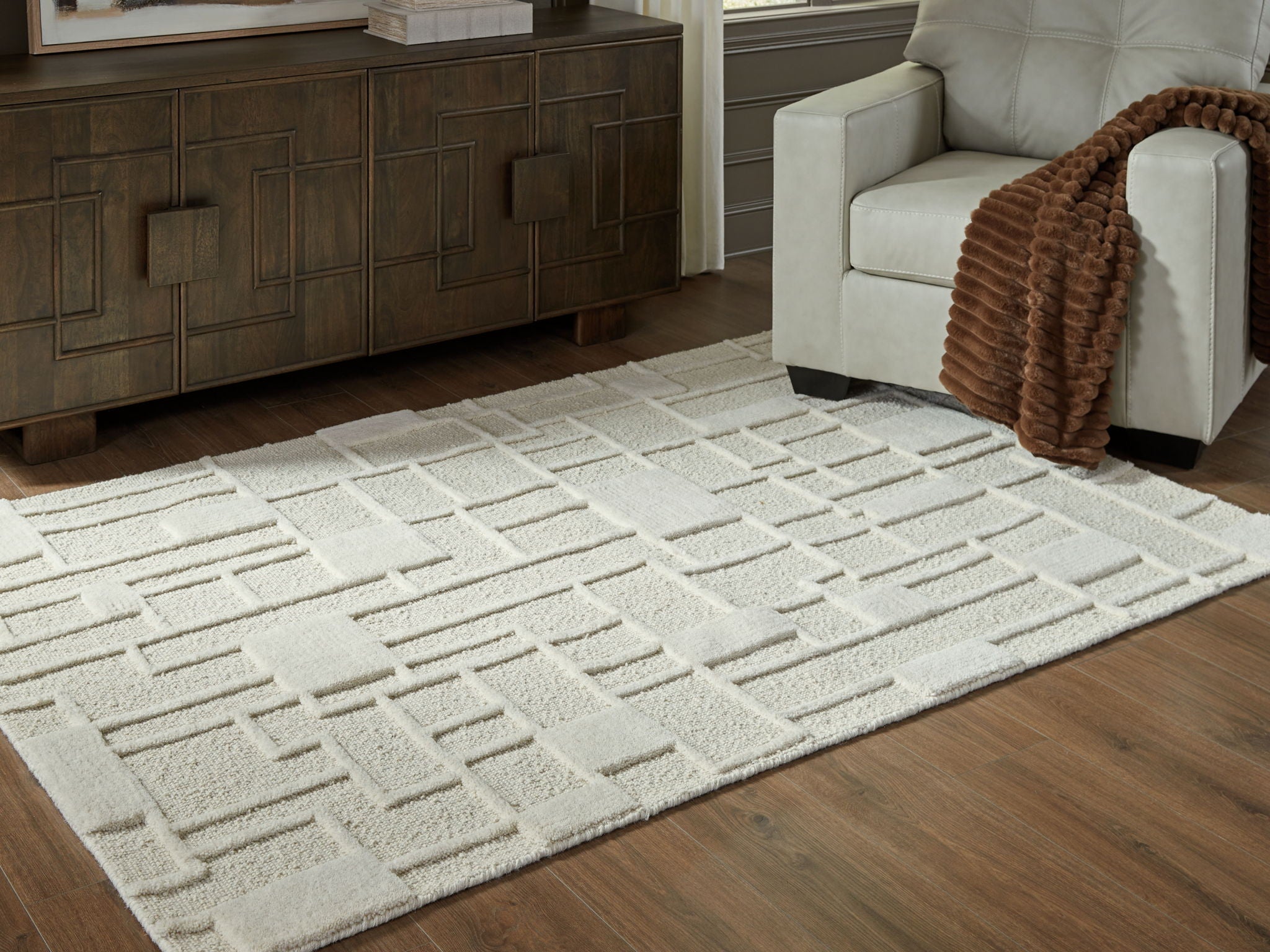 Empriss - Rug - Stylish Home Furniture