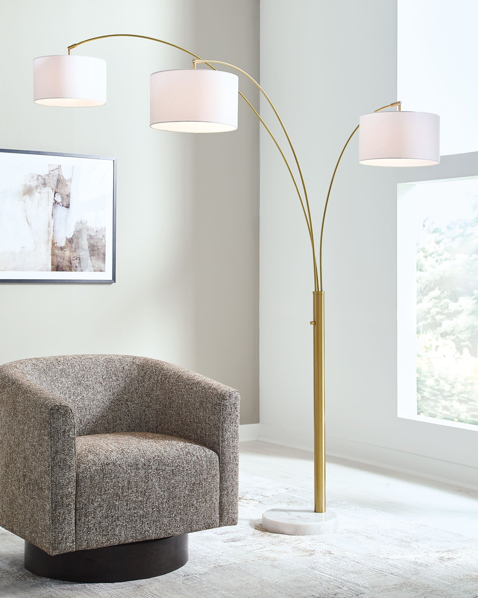 Valo - Metal Arc Lamp - Gold Finish - Stylish Home Furniture