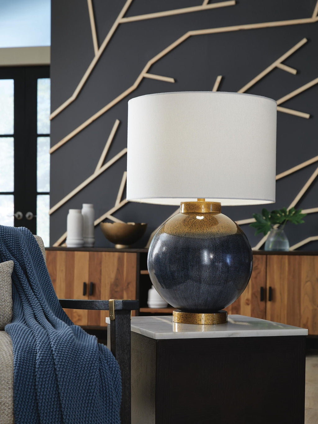 Adara - Metal Table Lamp - Blue / Gold Finish - Stylish Home Furniture