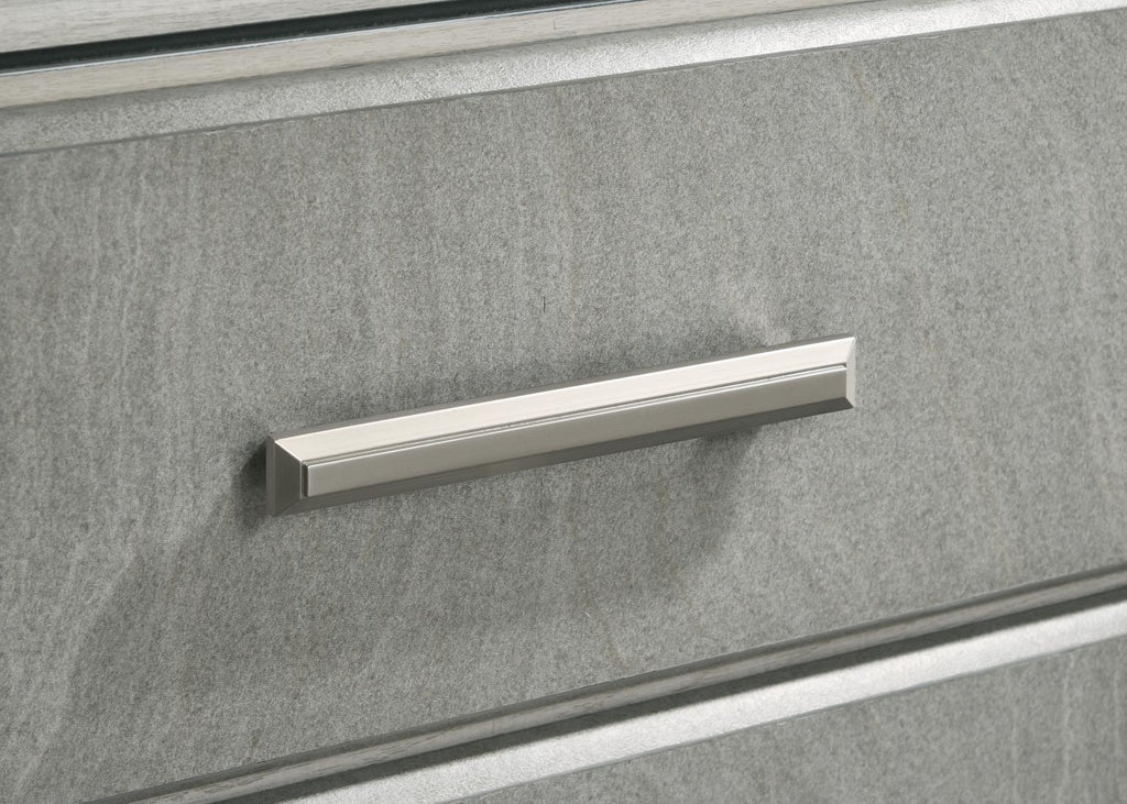 B261 - Dresser - Light Beige / Dove Gray