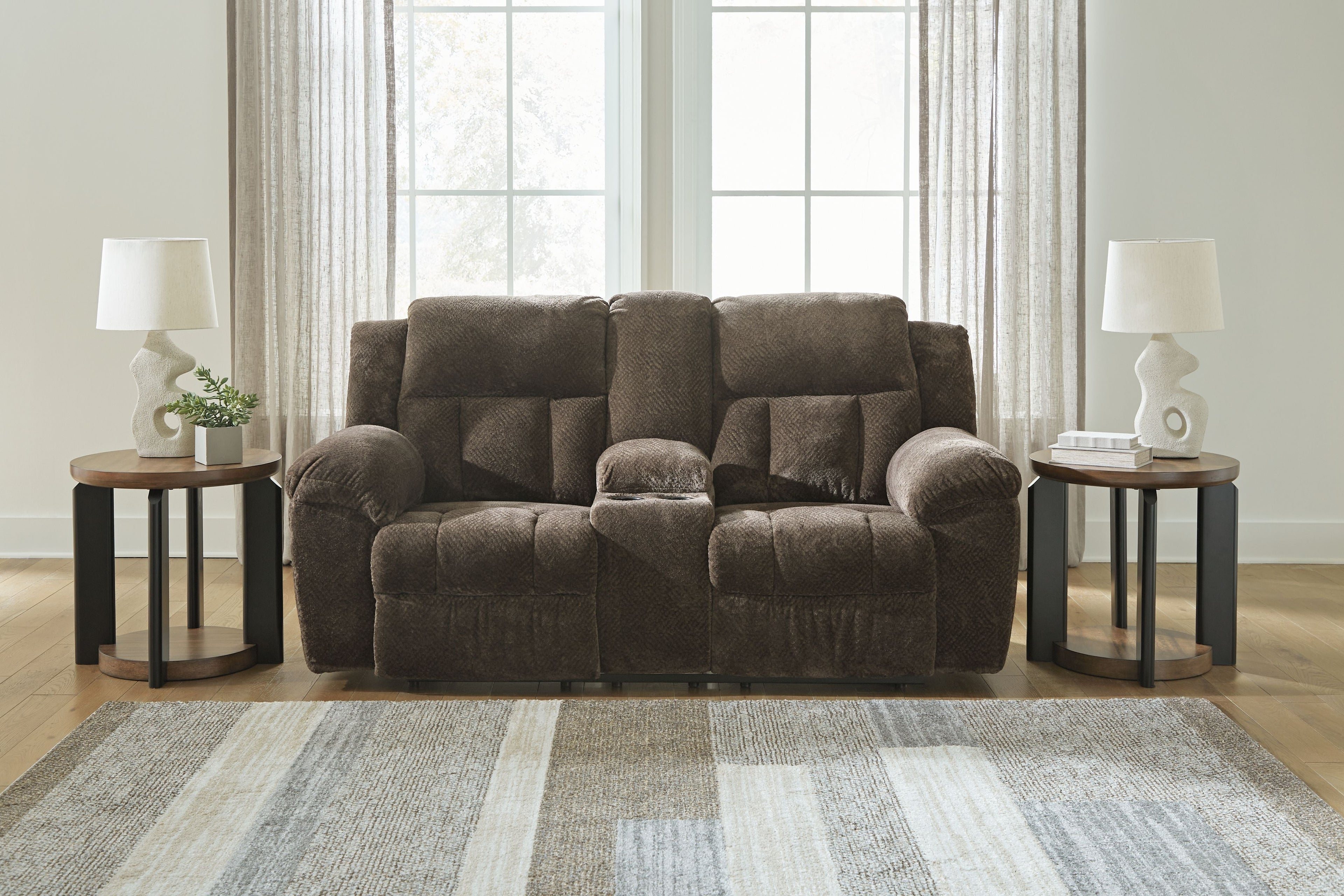 Frohn - Dbl Reclining Loveseat With Console - Stylish Home Furniture