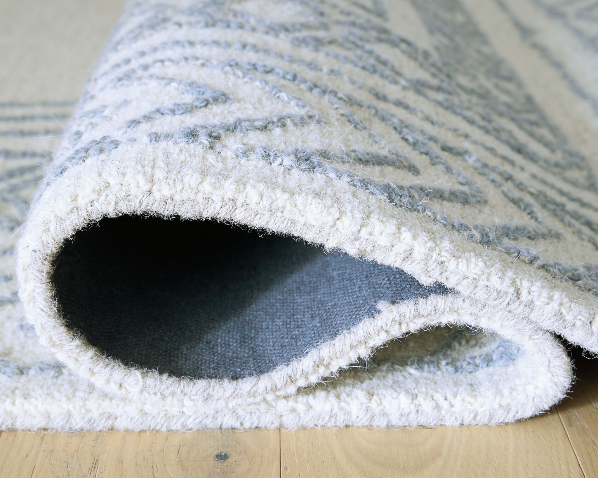 Azelhurst - Rug - Stylish Home Furniture
