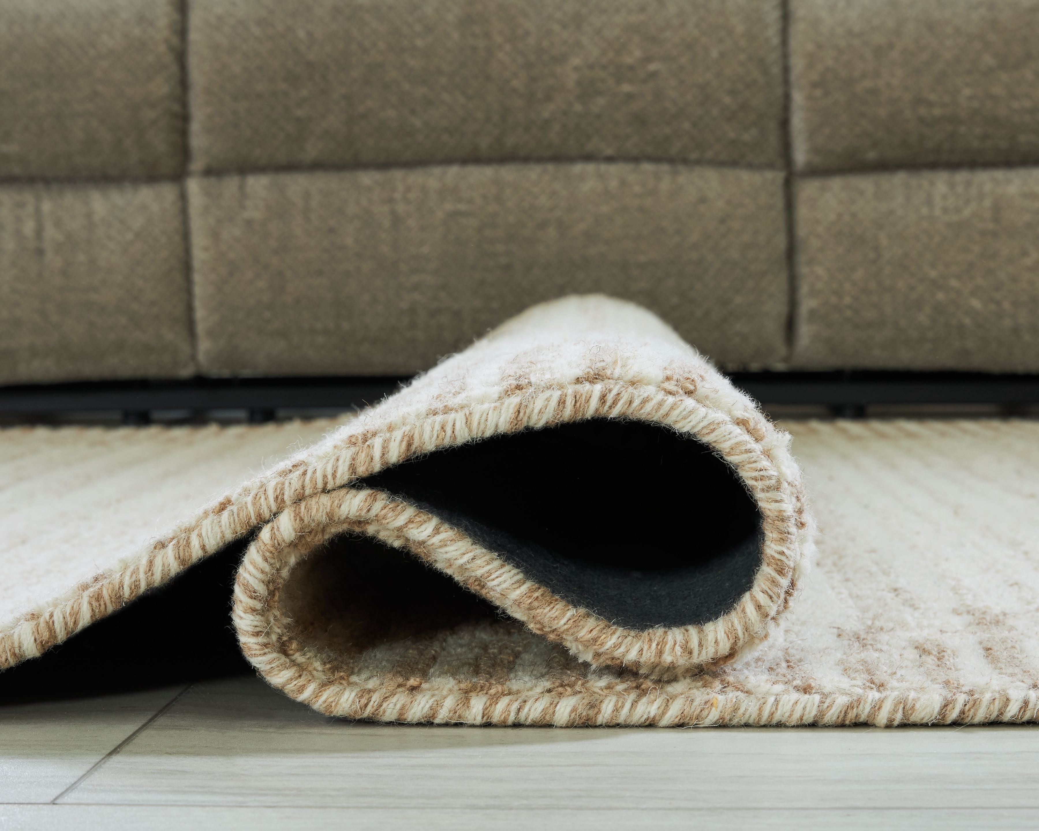 Emorymore - Rug - Stylish Home Furniture