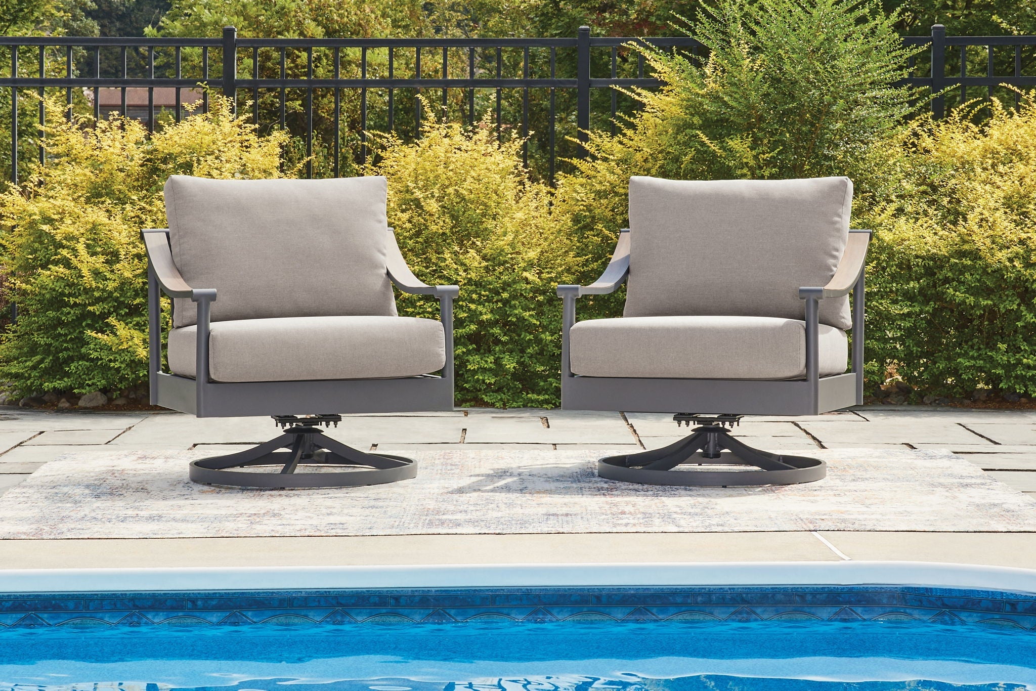 Ocean Beach - Swivel Lounge With Cushion - Gray - Stylish Home Furniture