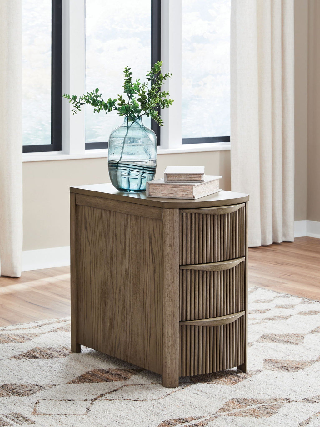 Camdill - Chair Side End Table - Stylish Home Furniture