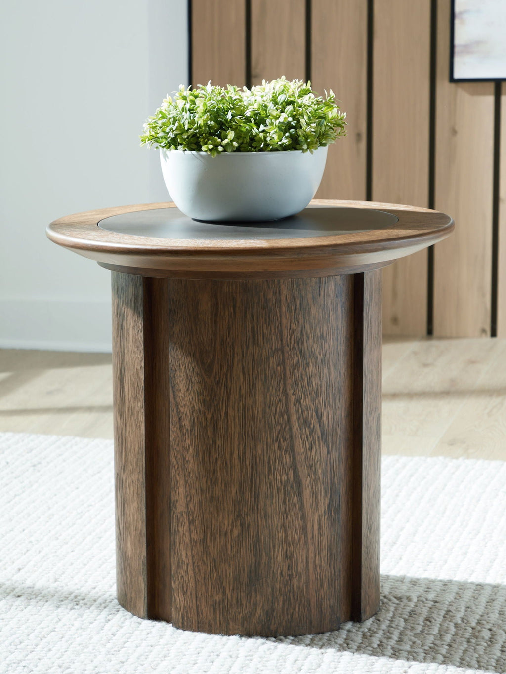 Dontayne - Round Table - Stylish Home Furniture