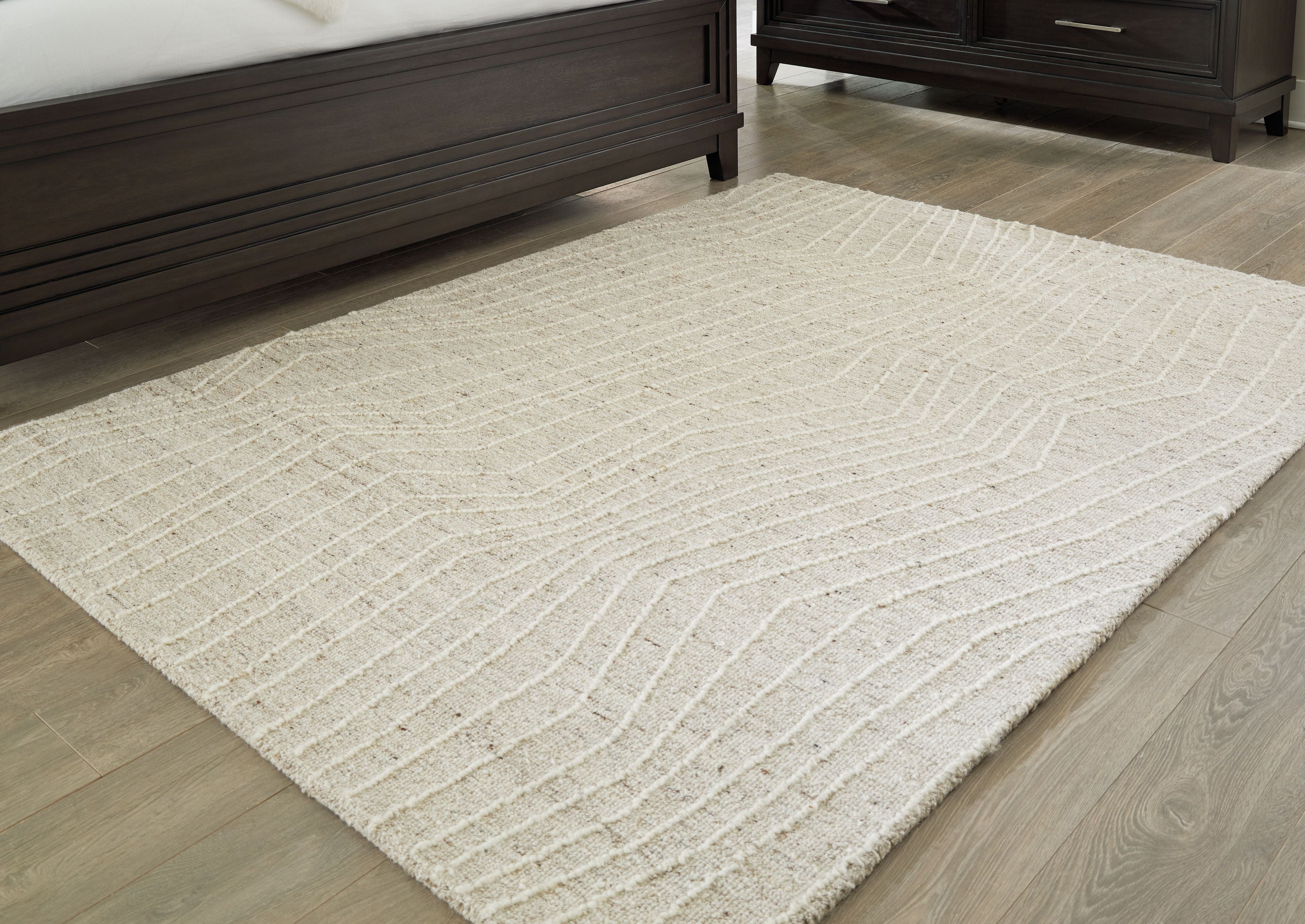 Varahill - Rug - Stylish Home Furniture