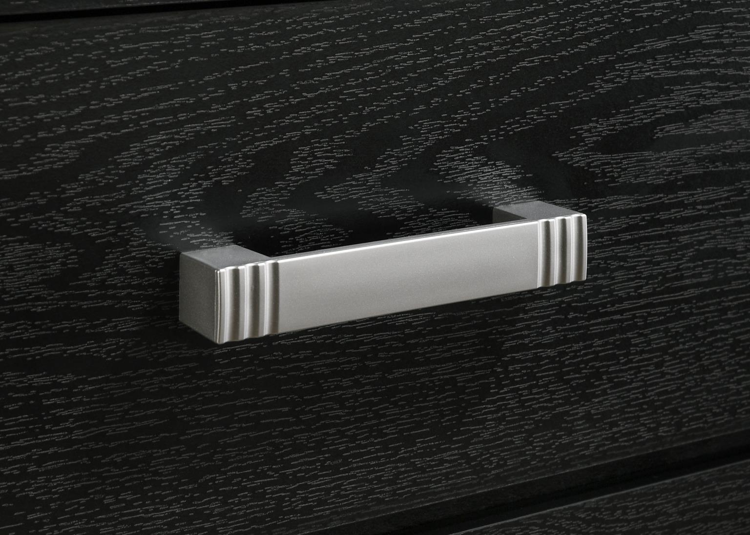 B385 - Chest - Black - Stylish Home Furniture